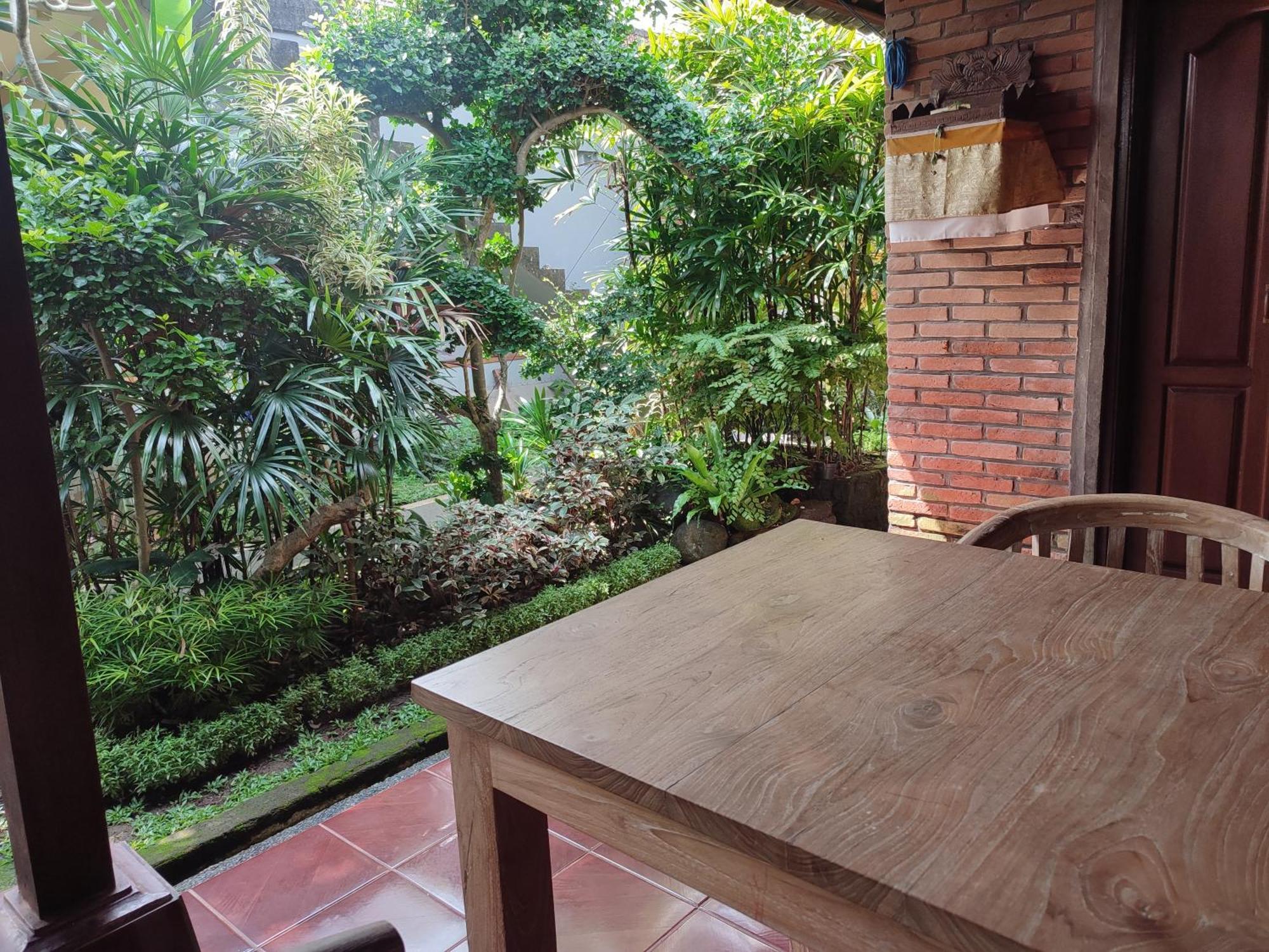 Bhuana Shanti Homestay Ubud Quarto foto